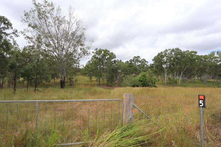 5 Smalls Road,, Hamilton Creek QLD 4714