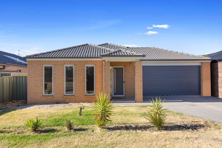 9 Gladeville Drive, Eaglehawk VIC 3556