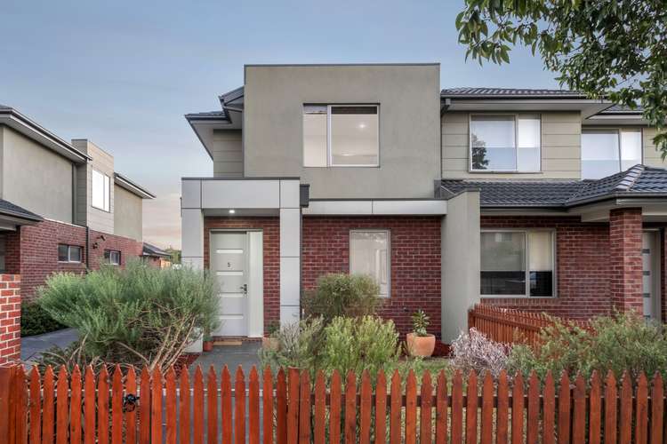 Main view of Homely townhouse listing, 5/103-105 St Vigeons Road, Reservoir VIC 3073