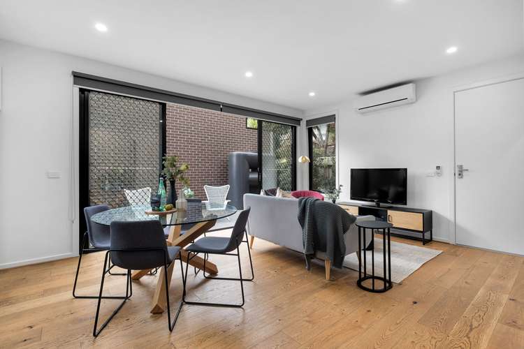 Main view of Homely townhouse listing, 2/13 George Street, Reservoir VIC 3073