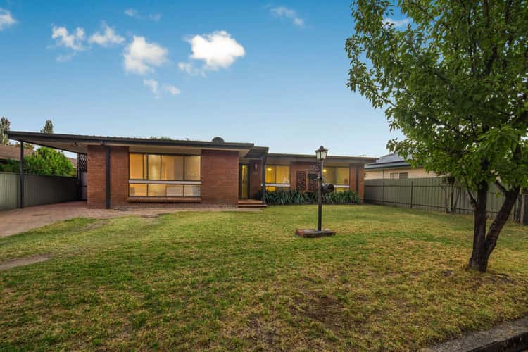 576 Manns Street, Lavington NSW 2641