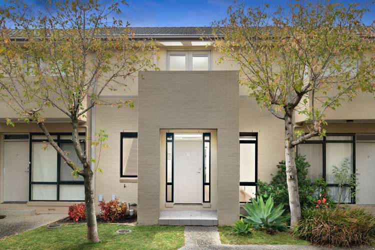 Main view of Homely townhouse listing, 8 Leaf Court, Clayton VIC 3168