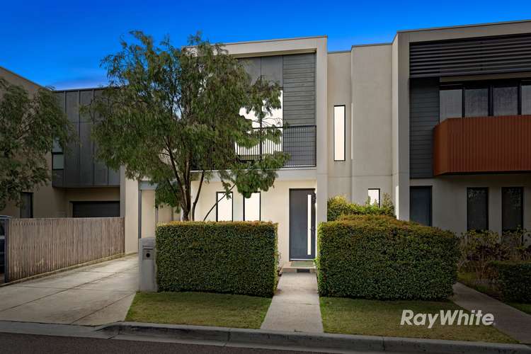 Main view of Homely townhouse listing, 28 Lavender Avenue, Cheltenham VIC 3192