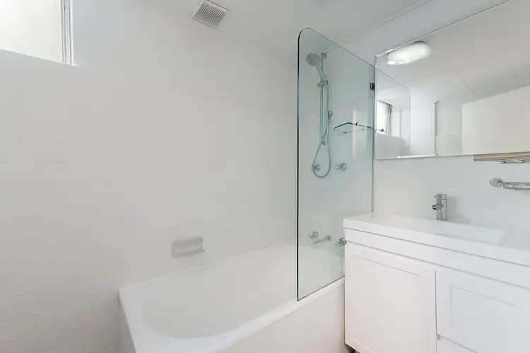 Fifth view of Homely studio listing, 5/2 Findlay Avenue, Roseville NSW 2069