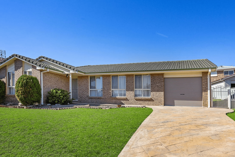 43 Roper Road, Albion Park NSW 2527