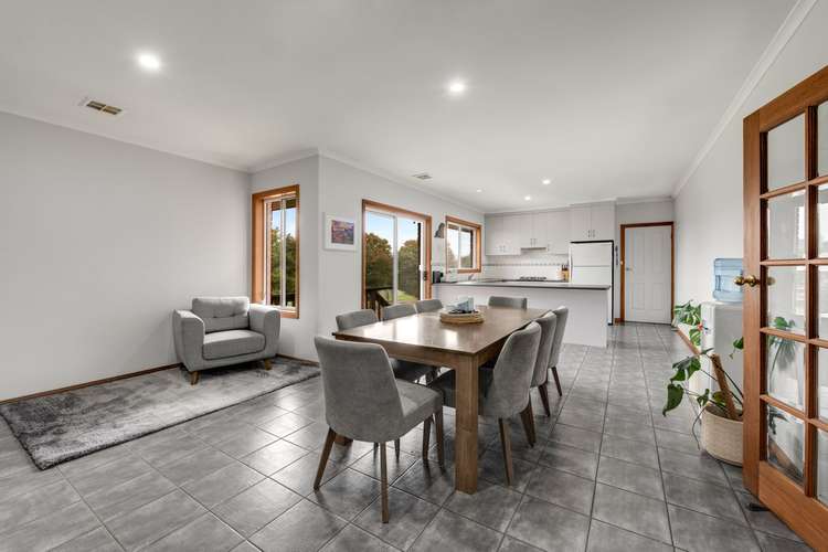 Fourth view of Homely house listing, 10 Marlow Court, Mount Gambier SA 5290