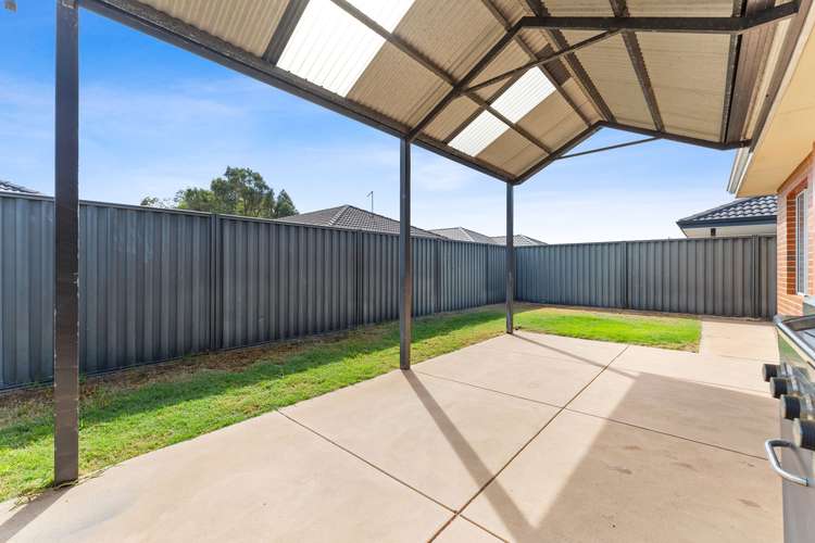 Fourth view of Homely house listing, 17 Ravensfield Road, Baldivis WA 6171