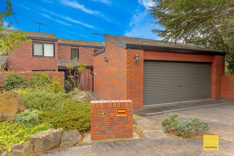 Main view of Homely townhouse listing, 1/7 Chesterfield Court, Newtown VIC 3220
