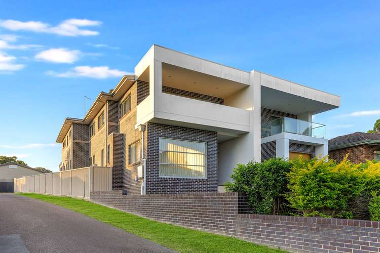 Main view of Homely semiDetached listing, 40 Bailey Parade, Peakhurst NSW 2210