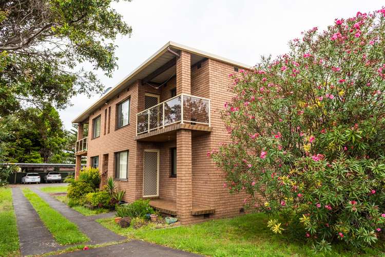 Main view of Homely unit listing, 1/17 Shellharbour Road, Lake Illawarra NSW 2528