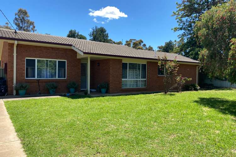 28 Dunrobin Street, Coolamon NSW 2701