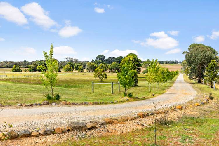 571 Sebastopol - Smythesdale Road, Ross Creek VIC 3351