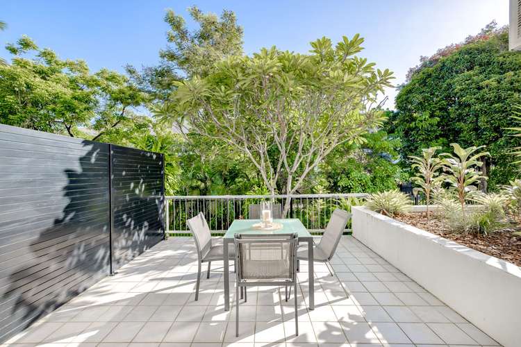Main view of Homely unit listing, 16/17A-17B Upward Street, Cairns City QLD 4870