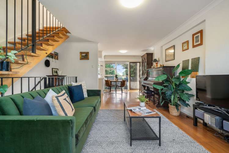 Main view of Homely house listing, 2/182 La Perouse Street, Red Hill ACT 2603