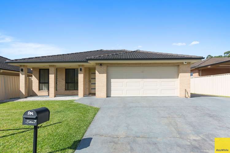 7 Rich Drive, Horsley NSW 2530