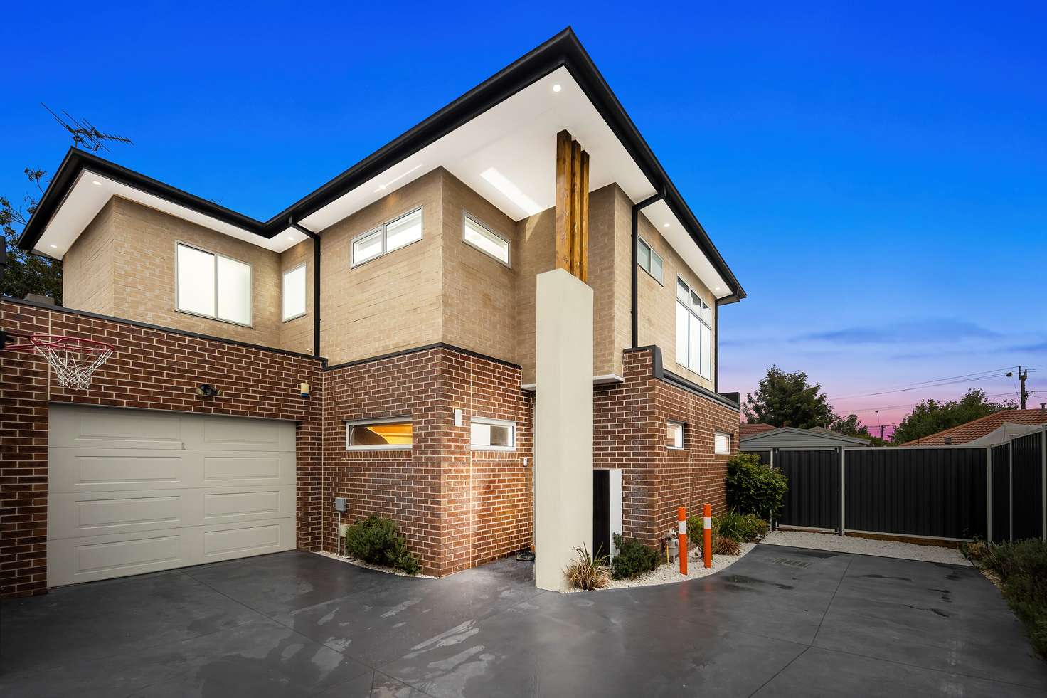 Main view of Homely townhouse listing, 2/5 Balmain Court, Lalor VIC 3075