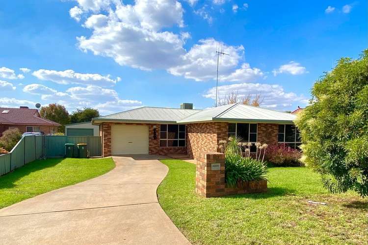 19 Ebelina Crescent, Parkes NSW 2870