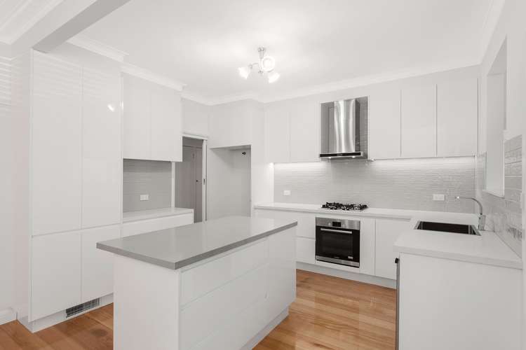 Main view of Homely unit listing, 1/5 Hillcrest Avenue, Chadstone VIC 3148