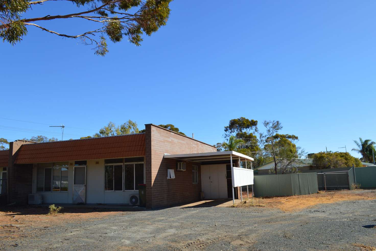 Main view of Homely semiDetached listing, 76 Saltbush Road, Kambalda West WA 6442