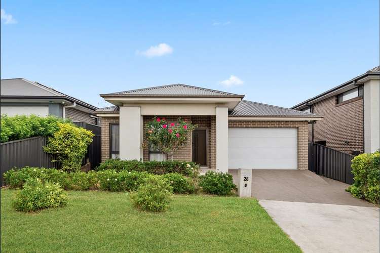 28 Brunton Place, St Helens Park NSW 2560