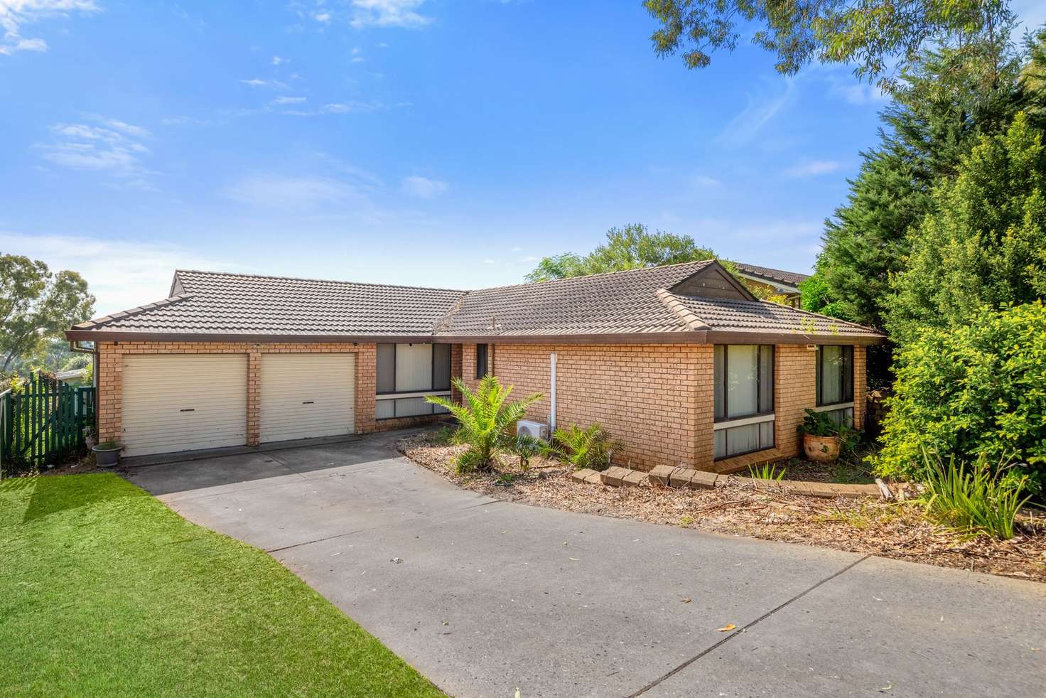 Main view of Homely house listing, 9 Charmian Place, Rosemeadow NSW 2560