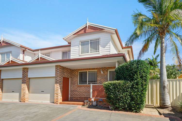 Main view of Homely townhouse listing, 6/82-88 Daintree Drive, Albion Park NSW 2527