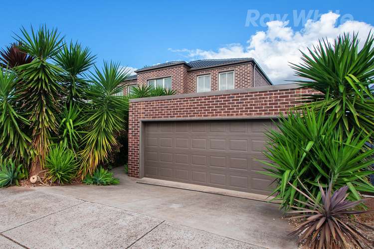 14 Huntly Avenue, Mooroolbark VIC 3138