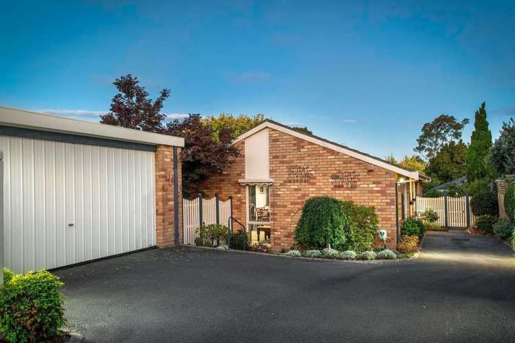 Main view of Homely unit listing, 2/25 Victoria Street, Ringwood East VIC 3135