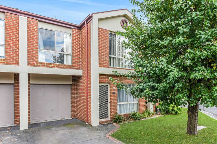 Main view of Homely townhouse listing, 30/12 Grant Close, Berwick VIC 3806