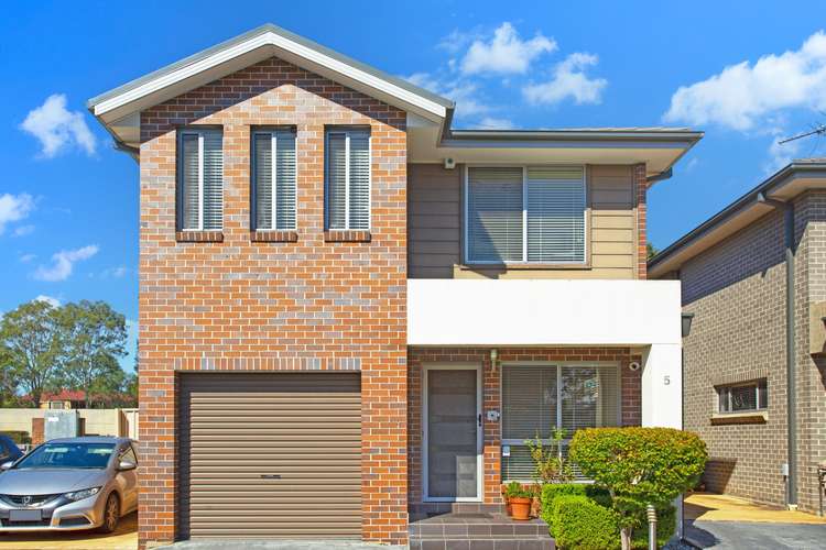 Main view of Homely townhouse listing, 5/570 Sunnyholt Road, Stanhope Gardens NSW 2768