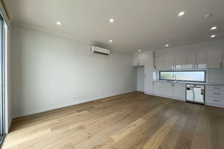 Third view of Homely townhouse listing, 4/11 Edith Street, Preston VIC 3072