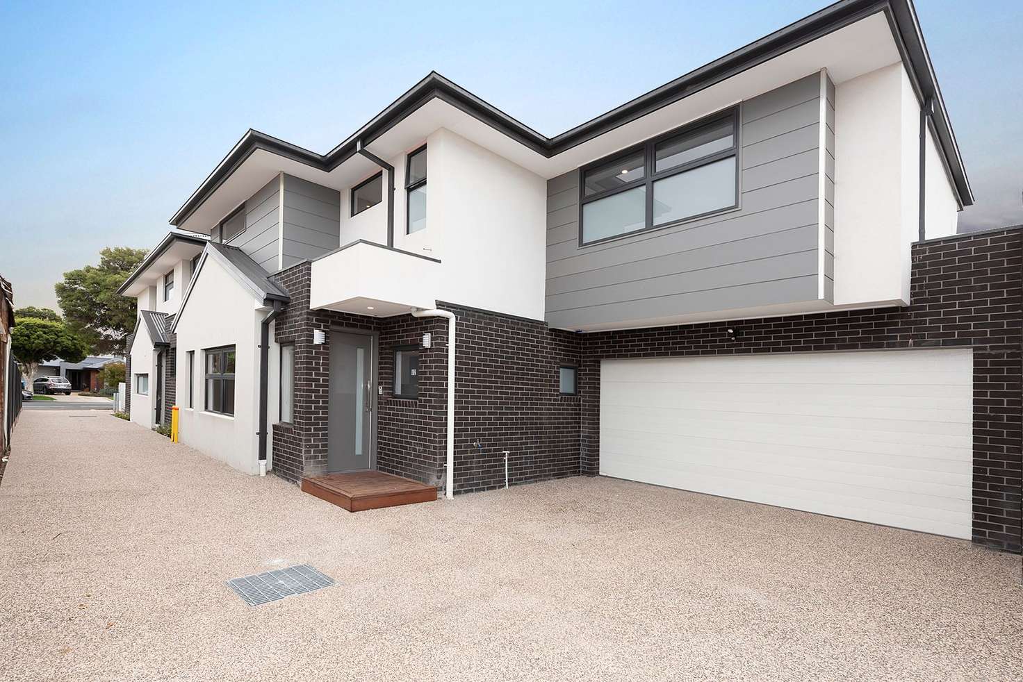 Main view of Homely townhouse listing, 2/12 Maddox Road, Newport VIC 3015
