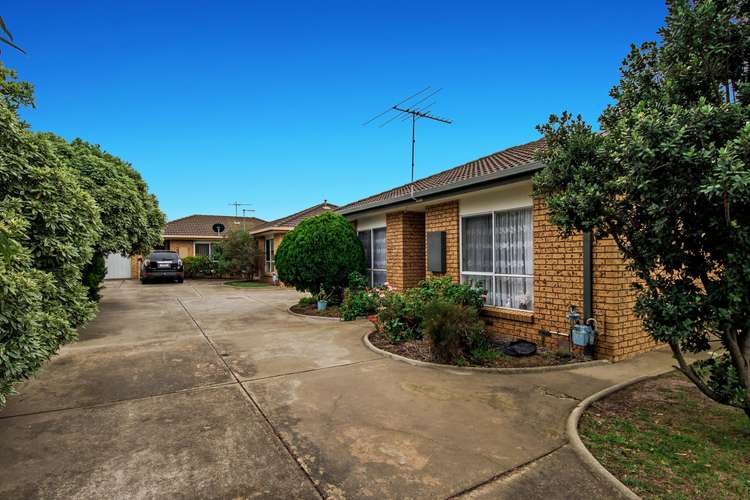 Main view of Homely unit listing, 3/12 Gladstone Street, St Albans VIC 3021