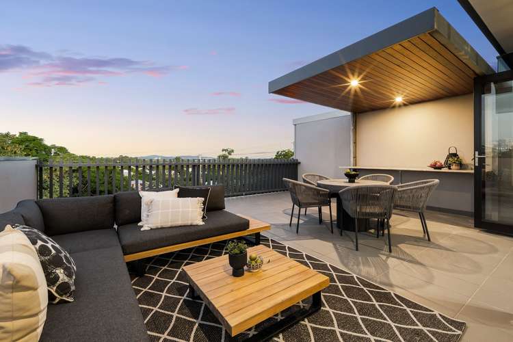 Main view of Homely unit listing, Unit 12/35 Clarence Road, Indooroopilly QLD 4068