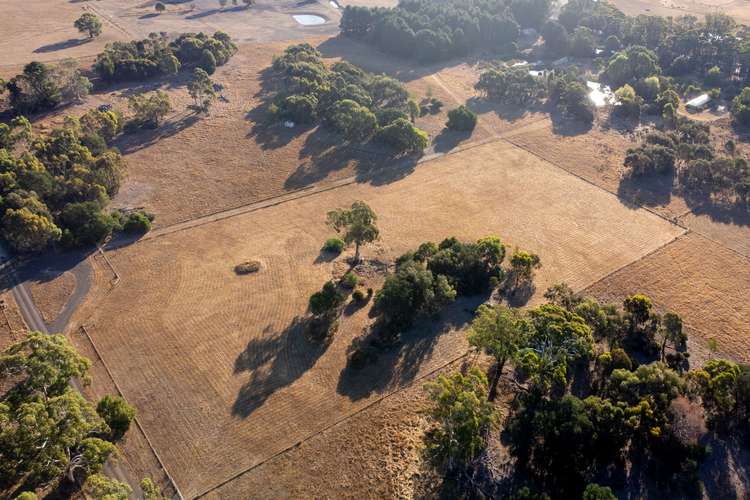 Lot 2 Torneys Lane, Beaufort VIC 3373