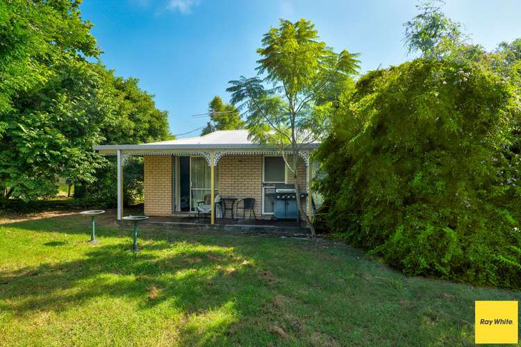 1 green Street, Lowood QLD 4311