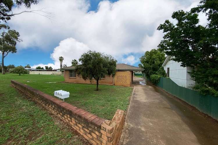 1/32 Forbes Road, Parkes NSW 2870