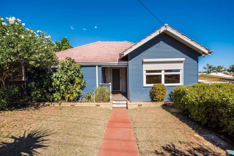 18 Elizabeth Street, Geraldton WA 6530