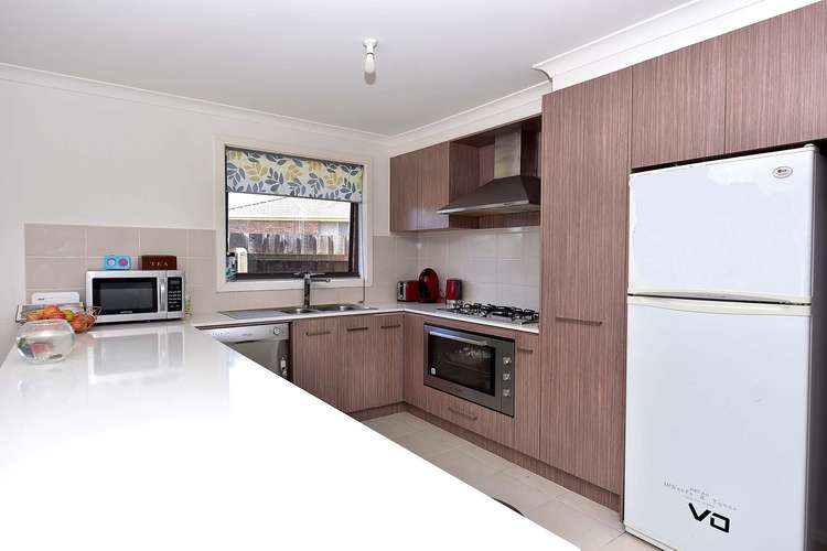 Third view of Homely house listing, 10 Conway Court, Hampton Park VIC 3976
