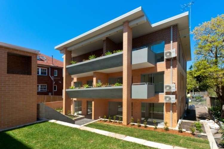 Main view of Homely apartment listing, 4/10-16 Bream Street, Coogee NSW 2034