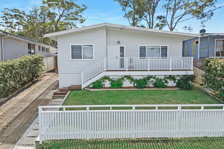 29 Elaine Avenue, Berkeley Vale NSW 2261