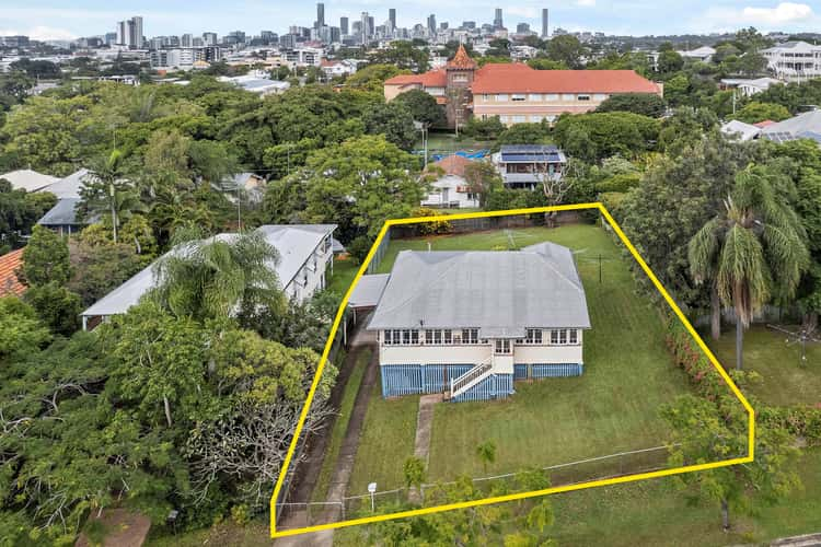 32 Thorne Street, Windsor QLD 4030