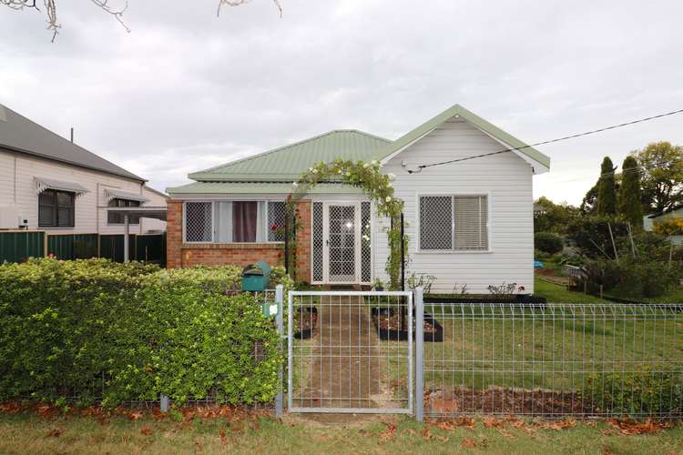 96 Taylor Street, Glen Innes NSW 2370