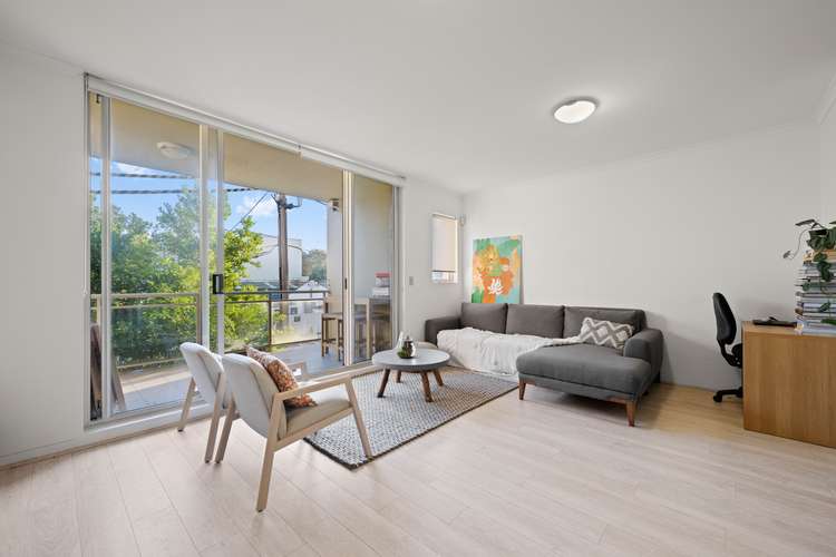 Main view of Homely apartment listing, 15/4 Gillespie Avenue, Alexandria NSW 2015