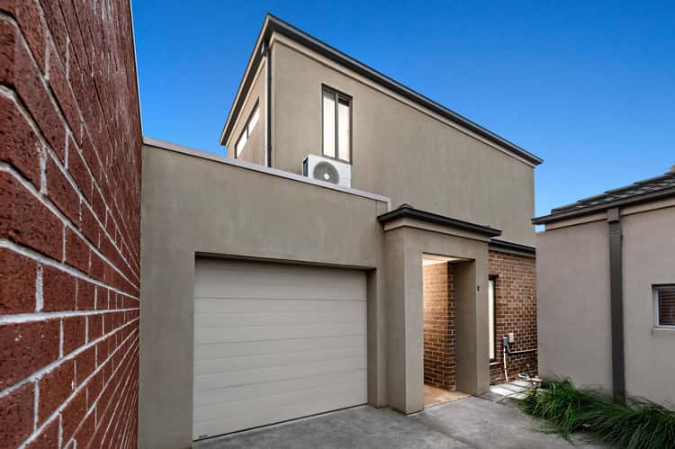 Second view of Homely townhouse listing, 2/32 Kumara Circuit, South Morang VIC 3752