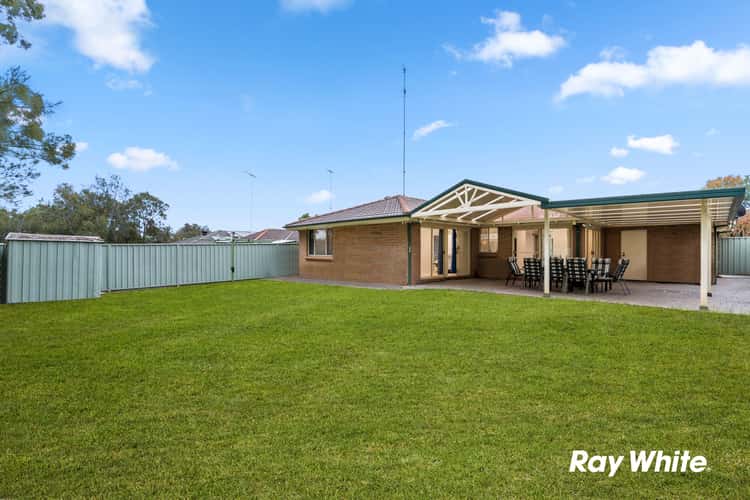 25 Aylward Avenue, Quakers Hill NSW 2763