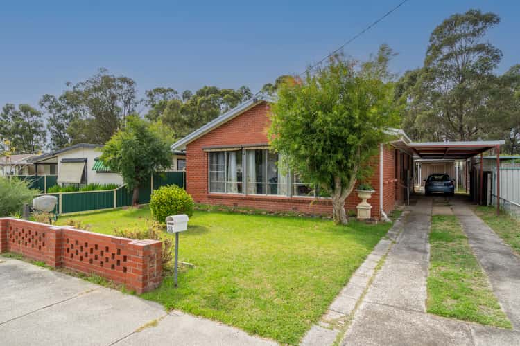 52 Martindale Crescent, Seymour VIC 3660