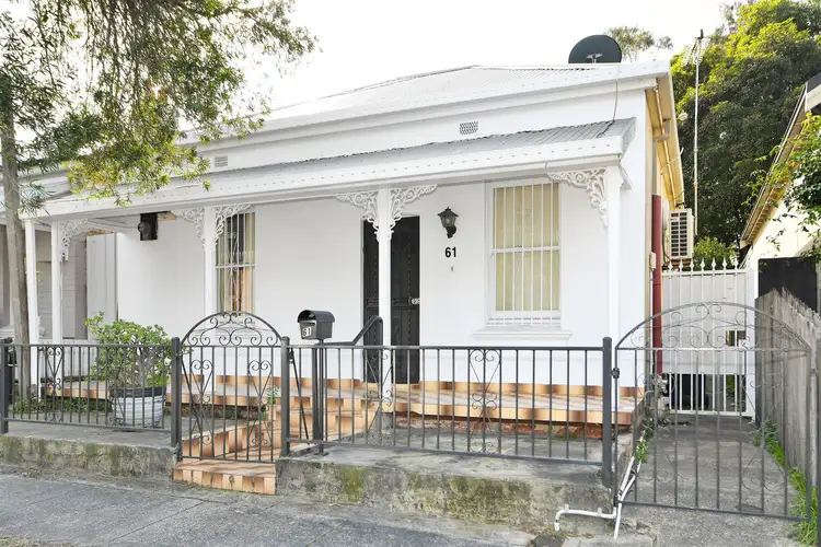 61 Robey Street
