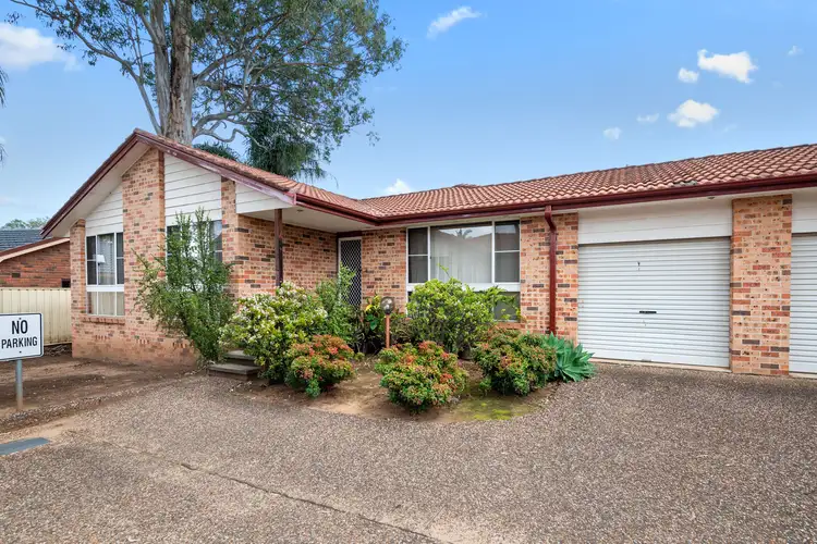 Main view of Homely villa listing, 3/2 Edward Street, Macquarie Fields NSW 2564