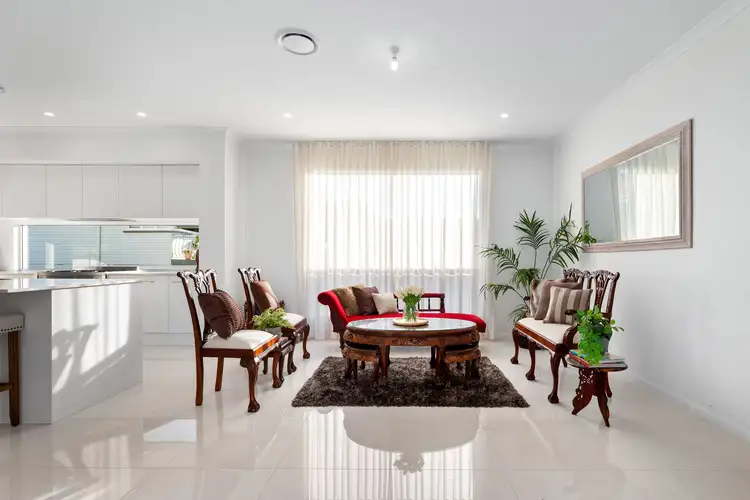 Fourth view of Homely house listing, 8 Queensway Street, Upper Mount Gravatt QLD 4122